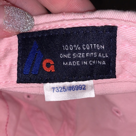 Woman’s Idaho pink embroidered camo print baseball hat - Picture 7 of 7